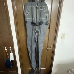 リバレイのウェーダーアクアマックスとウェーディングシューズのセットの画像