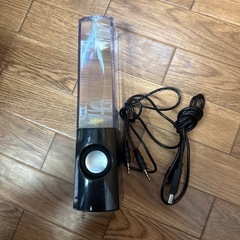 ターンクラゲスピーカー USB給電 癒しライト クラゲ アクアリウムスピーカー の画像