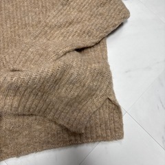 アーバンリサーチ　バックリボンセーターの画像