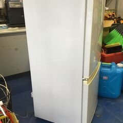 シャープ　冷蔵庫　137L　2013年製　SJｰ14XｰW　USEDの画像