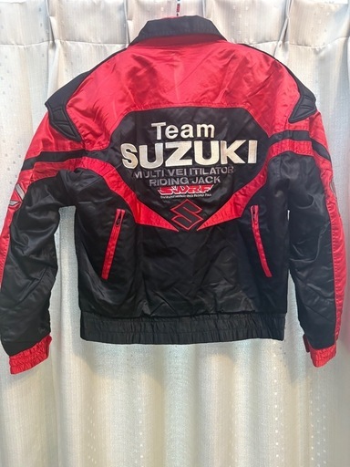 スズキ　バイクウェア
