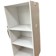 ①カラーボックスの画像