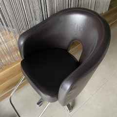 カットチェアー2台　タカラベルモント　美容院用　今週中の画像