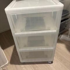 引き出し　コロコロ付きの画像