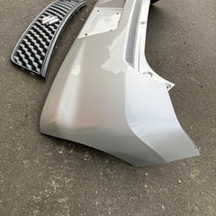ワゴンR バンパー　グリル　美品　無料
の画像