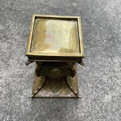 仏花の花瓶の画像