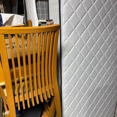 倉庫移転のため色々と無料です！冷蔵庫やマットレスなどなどの画像