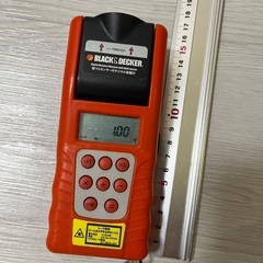中古品 BLACK＆DECKER ブラックアンドデッカー 壁うらセンサ デジタル距離計 BDSM400 金属探知機？　距離計　レーザー付き　クラス2の画像