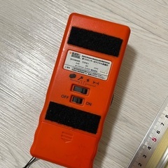 中古品 BLACK＆DECKER ブラックアンドデッカー 壁うらセンサ デジタル距離計 BDSM400 金属探知機？　距離計　レーザー付き　クラス2の画像