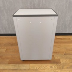 ≪引取り限定≫分別 ゴミ箱 10001870の画像