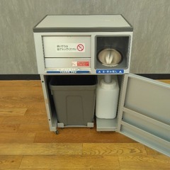 ≪引取り限定≫分別 ゴミ箱 10001870の画像