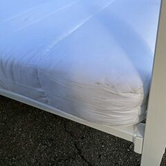 【ジモティ限定特価】 シングルベッド マットレスセット ホワイト コンセント付きフレーム ① A0909Gの画像