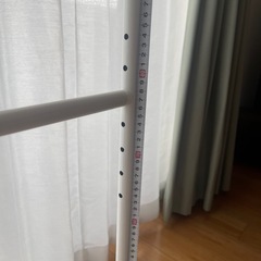 ハンガーラックの画像