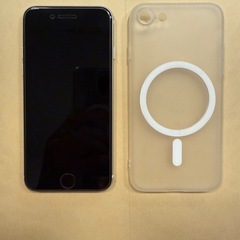 iPhone se3 128GB SIMフリーの画像