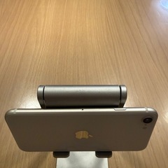 iPhone se3 128GB SIMフリーの画像