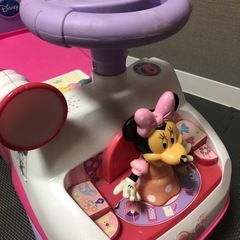 ミニーちゃん　乗り物おもちゃの画像