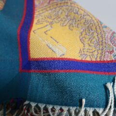 上品で温かいウール大判ストール　ほぼ新品♬の画像