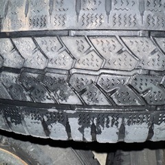 【ハイエース スタットレス】195/80/15LT2020製の画像