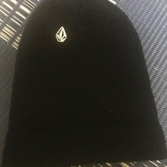 ボルコムニット帽の画像
