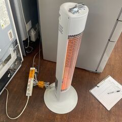 リサイクルショップどりーむ天保山店　No4857 遠赤電気ストーブ　コイズミ　２０１９年製　最大９００W　縦８０ｃｍ　首振り機能付き♪の画像