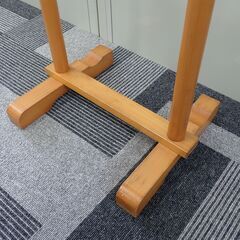 衣桁 帯掛 タオル掛 手ぬぐい掛け 上部横幅39cm×高91cm 木製 呉服 着物 和服 家具 民具 ディスプレイ 直接引取可 在庫多数#15126-15131の画像