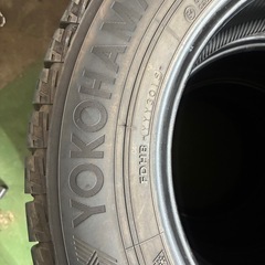 ヨコハマ　アイズガード　215/65r16の画像