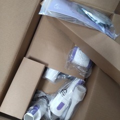 コードレス掃除機　2025革新モデル　TULLRAS　軽量　スティック掃除機の画像