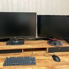 ゲーミングPC、ディスプレイ・周辺機器込みの画像