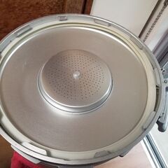 Hokua  　 北陸アルミウム 　業務用圧力鍋　 容量50リットル　圧力鍋の画像