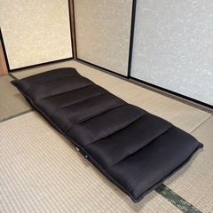 リクライニング付き座椅子の画像