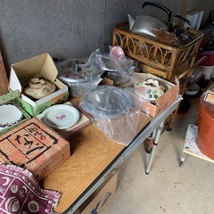 【第二回500円で取り放題】三段ボックス、トースター、鍋、やかん、皿などの画像