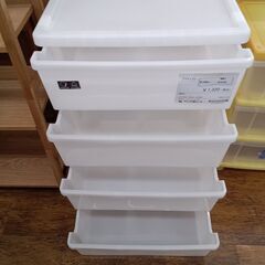 ★リユースのサカイ水戸店★  衣装ケース ホワイト H83×D40×W54 クリーニング済み MT6390の画像