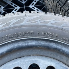 2024年製　スタッドレスタイヤ　175/65R 15 　ブリザックVRX2 バリ溝　の画像