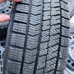 2024年製　スタッドレスタイヤ　175/65R 15 　ブリザックVRX2 バリ溝　の画像