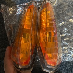 MF08フォルツァ純正ウインカーレンズの画像