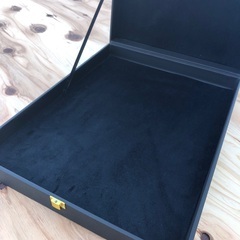 万博 クウェート館 ギフトボックスの画像