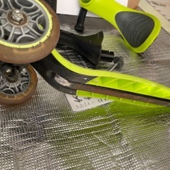 GLOBBER グロッバー キックボード キックスクーターの画像