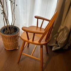 木製キッズ、ベビーチェア
の画像