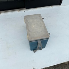 クーラボックスの画像