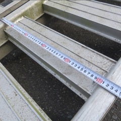 ラダーレール　アユミ　アルミブリッジ　　爪式　全長約391ｃｍ　幅約45ｃｍ　有効幅約45.5ｃｍの画像