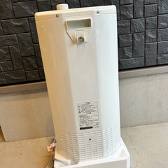 【未使用品】赤外線ヒーター　ツインワイド　EH-Q100F トヨトミの画像