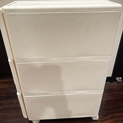 ランドリー収納  3段の画像