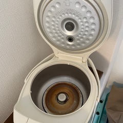 炊飯器3合炊きの画像