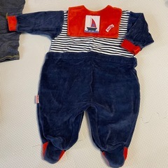 80〜90cm 長袖ロンパースの画像