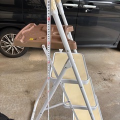 3段脚立  手摺付きの画像