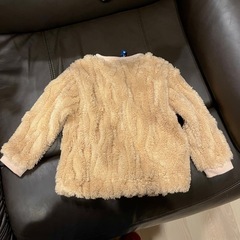 ケーブルニットトップス　ベビー90センチの画像