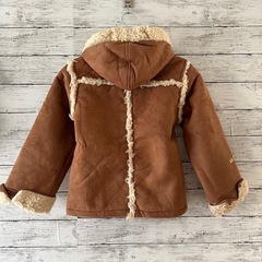 BABYDOLL130cm新品タグ付きボアアウターの画像