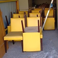 ダイニングチェア(汚れ有り)の画像