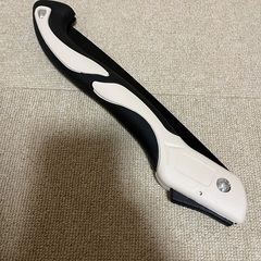 折りたたみ式ノコギリの画像