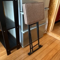 折りたたみハイスツールの画像